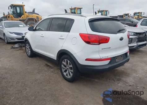 2015 Kia Sportage Lx z USA, uszkodzony, nr VIN KNDPB3AC7F7714064